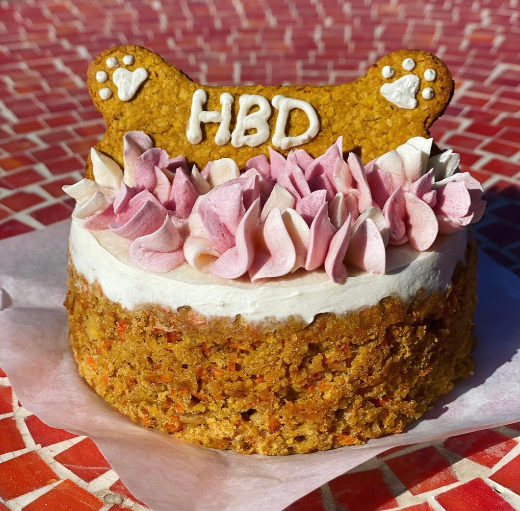 Carrot dog cake Clearance